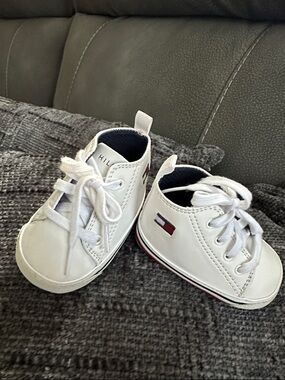 Tommy Hilfiger White and Navy Baby/Toddler Lace-Up Sneakers